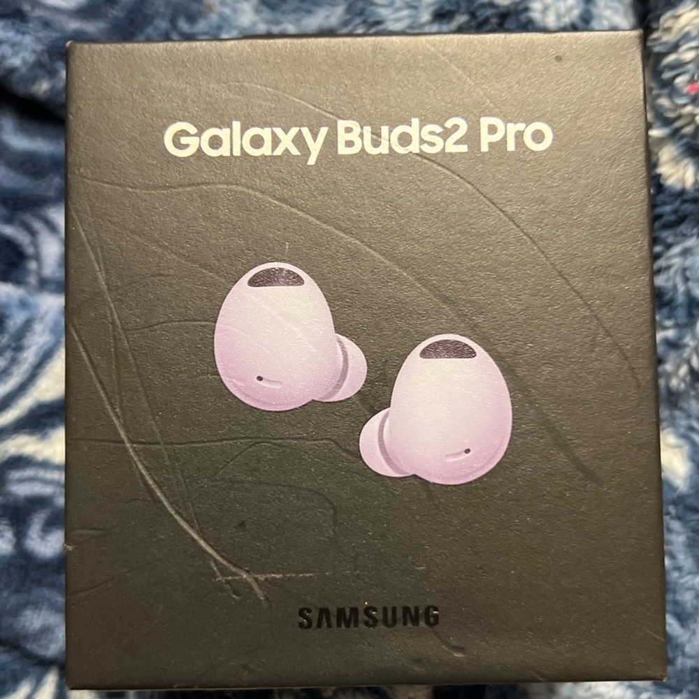 Samsung galaxy watch 4 classic and buds pro 2 - Picture 4 of 6